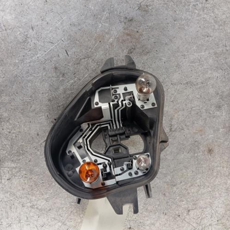 Platine feu arriere gauche PEUGEOT 208 1 Platine feu arriere gauche PEUGEOT 208 1