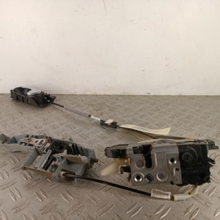 Serrure avant gauche PEUGEOT 2008 1