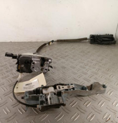Serrure avant droit PEUGEOT PARTNER 2