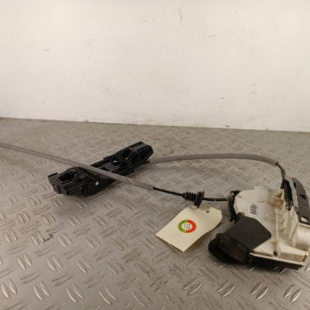 Serrure avant droit VOLKSWAGEN POLO 5