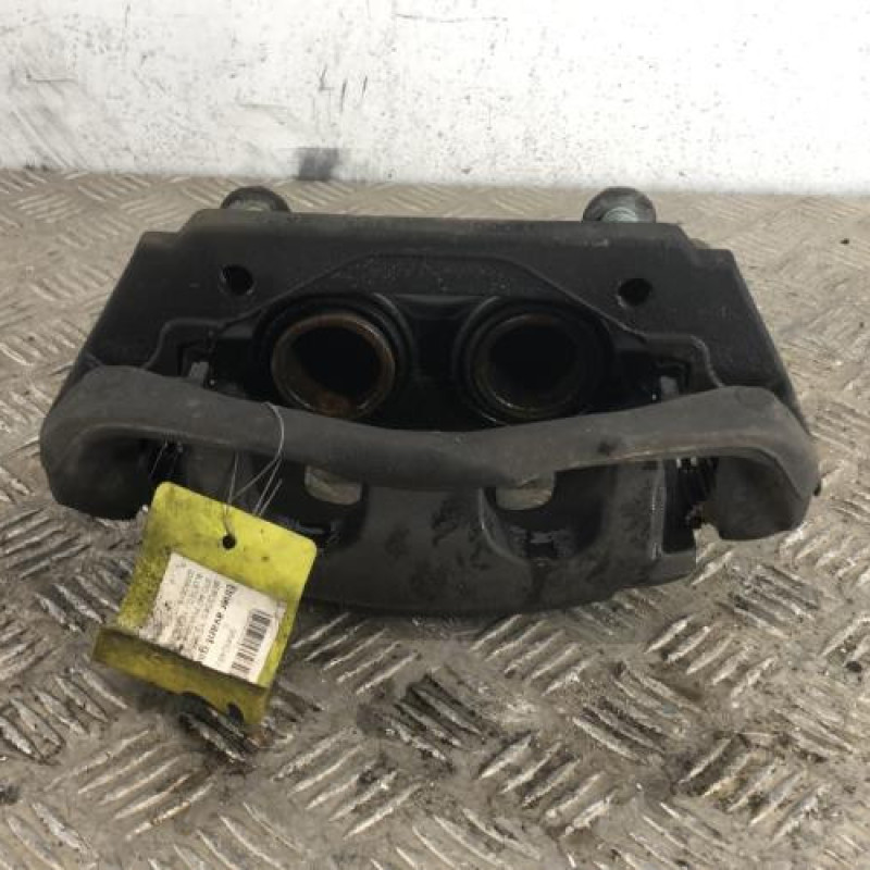 Etrier avant gauche (freinage) MERCEDES VITO 447 Etrier avant gauche (freinage) MERCEDES VITO 447