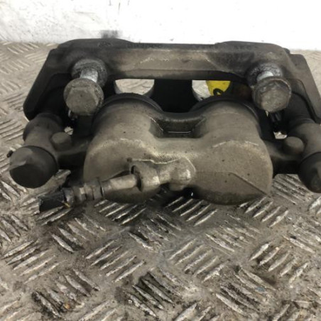 Etrier avant gauche (freinage) MERCEDES VITO 447