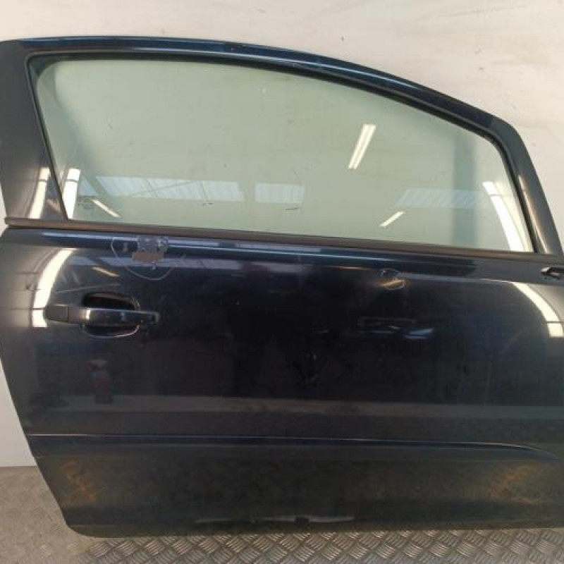 Porte avant gauche OPEL CORSA D