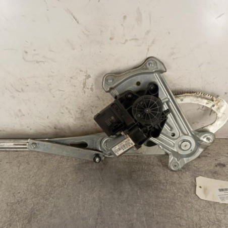 Leve vitre electrique avant droit RENAULT MEGANE 3 Photo n°1