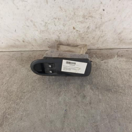 Interrupteur de leve vitre avant gauche RENAULT GRAND SCENIC 2 Photo n°1