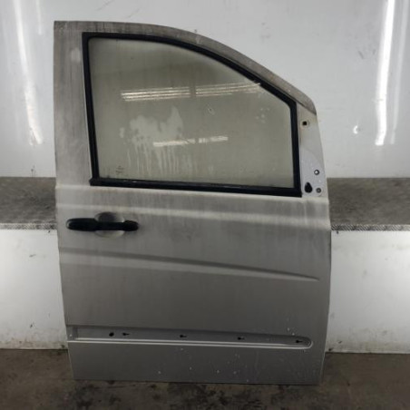 Porte avant droit MERCEDES VITO 639 Photo n°1