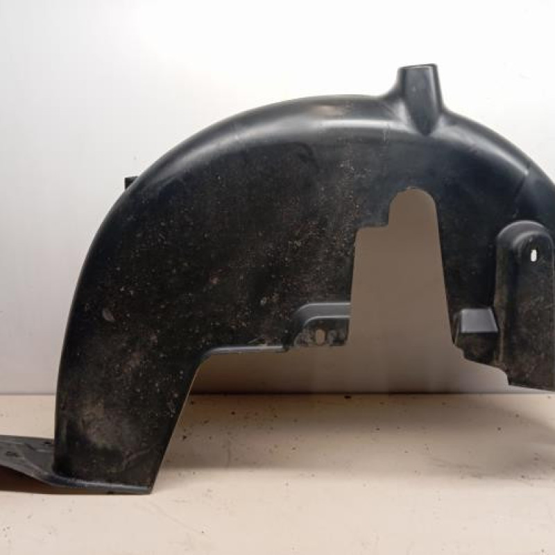 Pare boue arriere gauche CITROEN C4 CACTUS Pare boue arriere gauche CITROEN C4 CACTUS