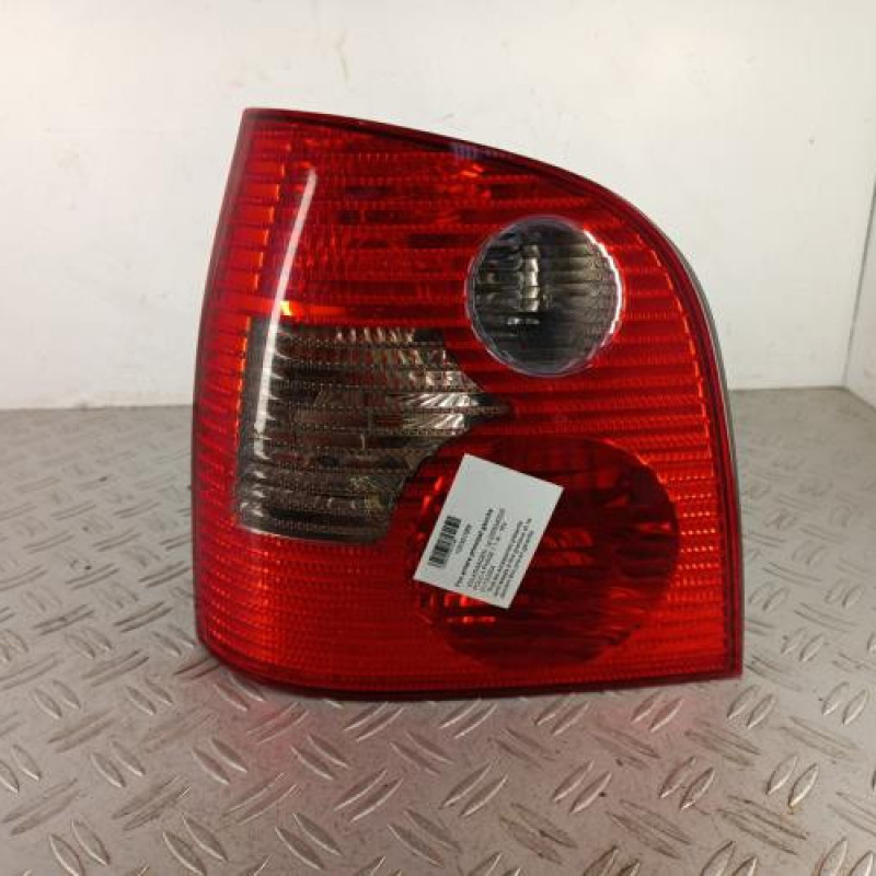 Feu arriere principal gauche (feux) VOLKSWAGEN POLO 4