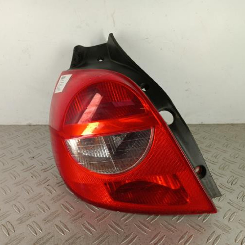 Feu arriere principal gauche (feux) RENAULT CLIO 3