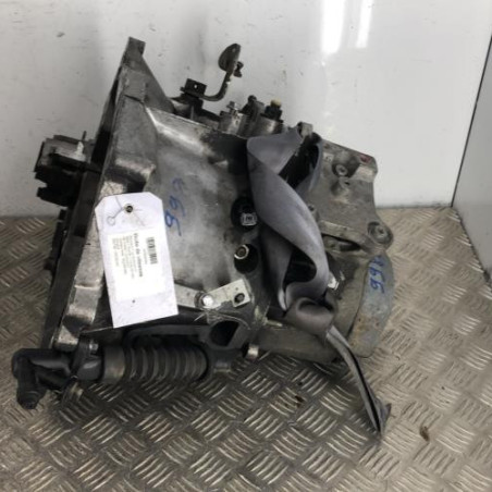 Boite de vitesses PEUGEOT 2008 1
