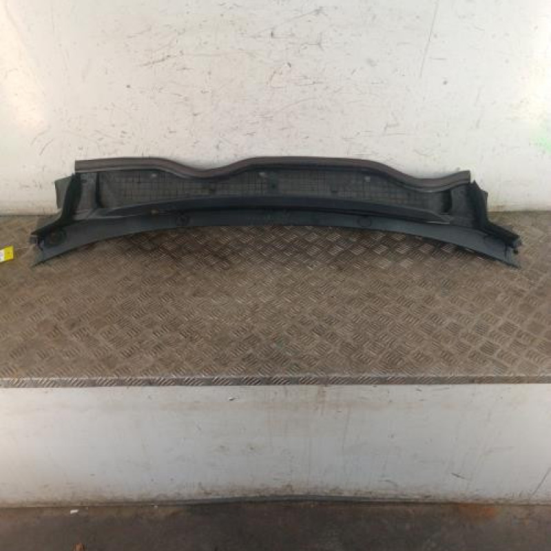 Baie de pare brise FORD FIESTA 7 Baie de pare brise FORD FIESTA 7