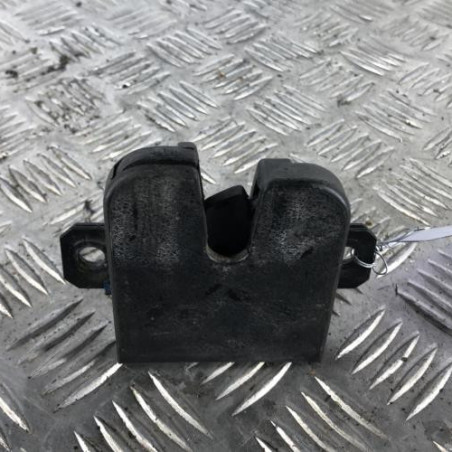 Serrure de hayon VOLKSWAGEN GOLF 4