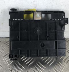 Boitier servitude moteur (BSM) PEUGEOT 308 1 SW Photo n°3