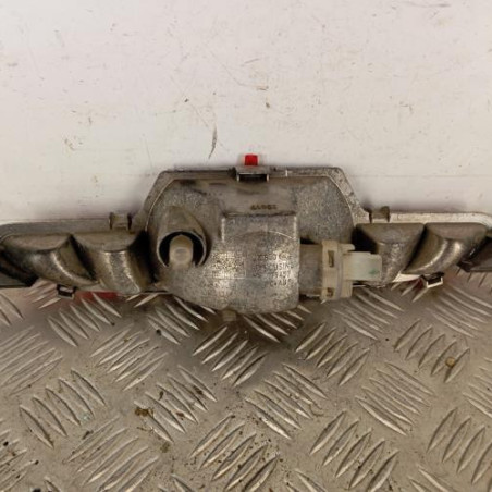 Anti brouillard arriere PEUGEOT 208 1