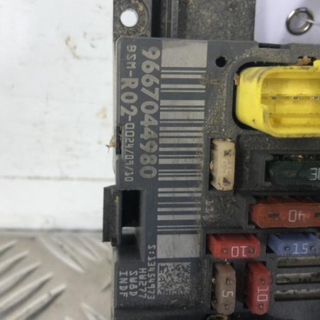Boitier servitude moteur (BSM) PEUGEOT 3008 1