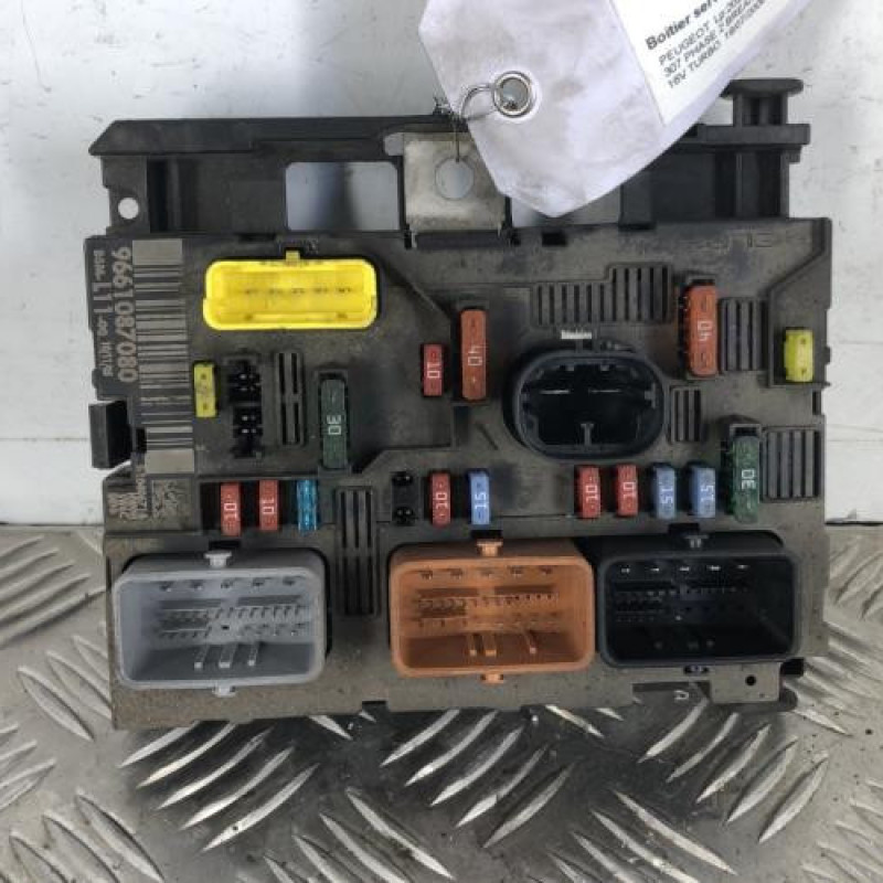 Boitier servitude moteur (BSM) PEUGEOT 307 Boitier servitude moteur (BSM) PEUGEOT 307