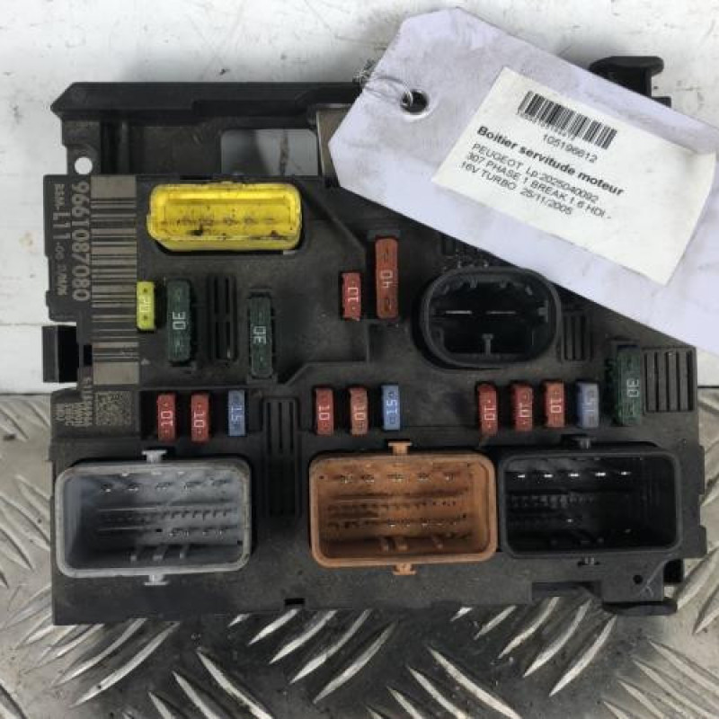Boitier servitude moteur (BSM) PEUGEOT 307 Boitier servitude moteur (BSM) PEUGEOT 307