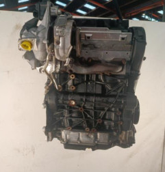 Moteur VOLKSWAGEN PASSAT 7 Photo n°4