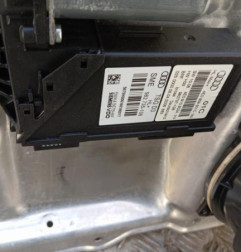 Leve vitre electrique arriere gauche AUDI A8 2 Photo n°3