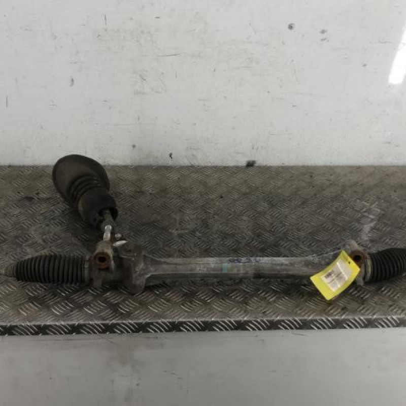 Cremaillere assistee TOYOTA VERSO Cremaillere assistee TOYOTA VERSO