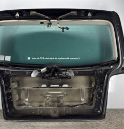 Malle/Hayon arriere VOLKSWAGEN TOURAN 1