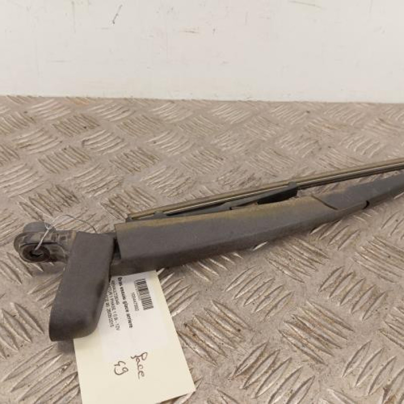 Bras essuie glace arriere RENAULT CAPTUR 1 Bras essuie glace arriere RENAULT CAPTUR 1