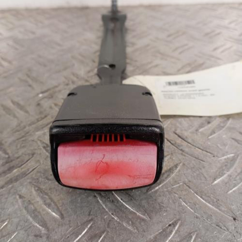 Attache ceinture avant gauche RENAULT SCENIC 3