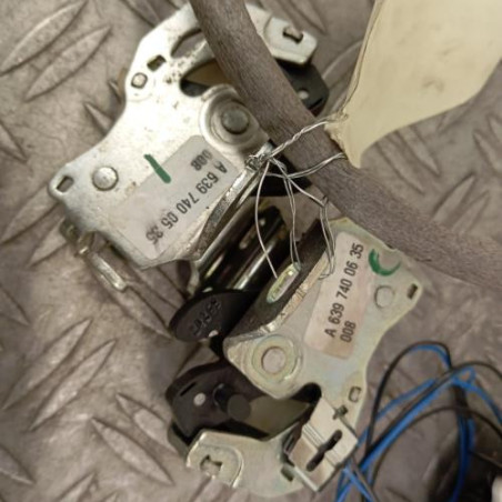 Serrure de porte de coffre droite MERCEDES VITO 447 MIXTO