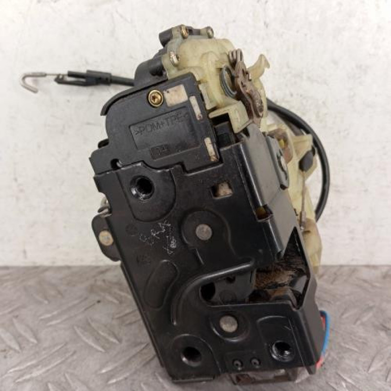 Serrure avant droit VOLKSWAGEN TRANSPORTER 5