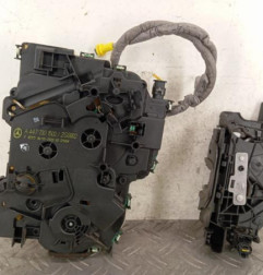 Serrure de porte laterale droite MERCEDES VITO 447 MIXTO