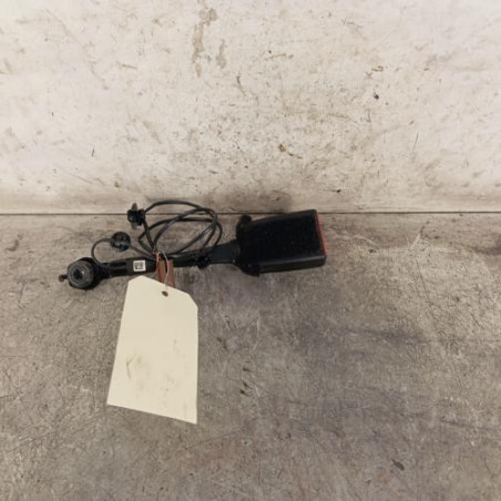 Attache ceinture avant droit FORD FIESTA 7 Photo n°1