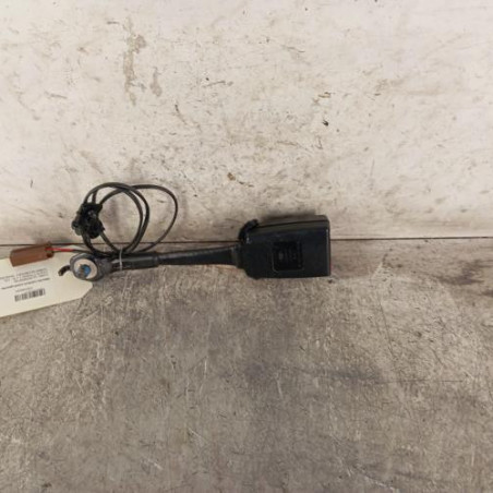 Attache ceinture avant gauche FORD FIESTA 7
