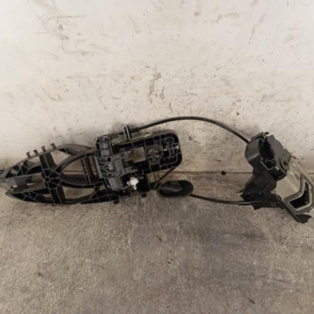 Serrure avant droit FORD FIESTA 7
