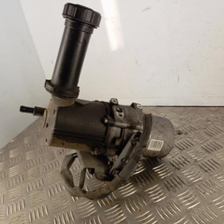 Pompe de direction PEUGEOT 3008 1