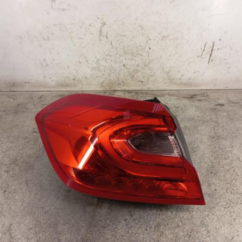 Feu arriere principal gauche (feux) FORD FIESTA 7 Feu arriere principal gauche (feux) FORD FIESTA 7