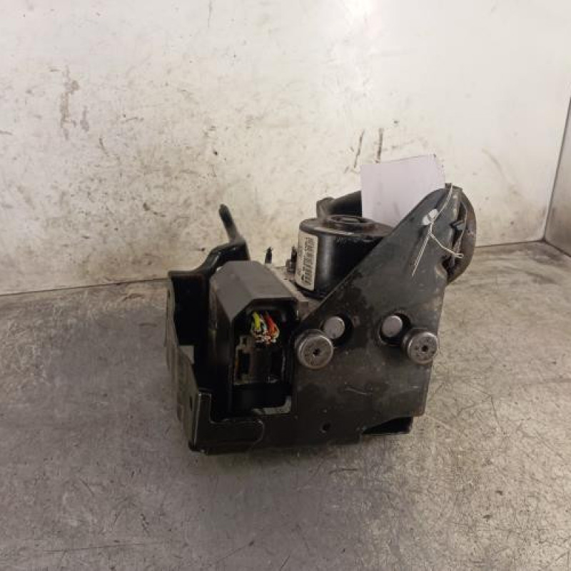 Bloc ABS (freins anti-blocage) PEUGEOT 207 Bloc ABS (freins anti-blocage) PEUGEOT 207
