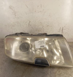 Optique avant principal droit (feux)(phare) SKODA SUPERB 1 Photo n°1