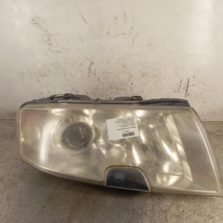 Optique avant principal droit (feux)(phare) SKODA SUPERB 1 Photo n°1