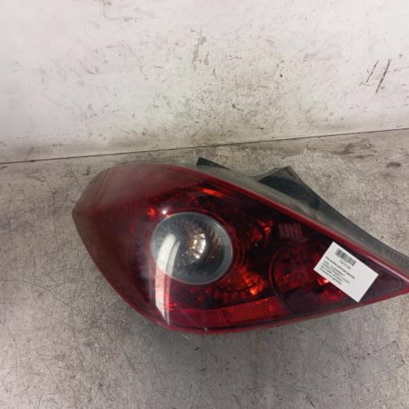 Feu arriere principal gauche (feux) OPEL CORSA D Feu arriere principal gauche (feux) OPEL CORSA D