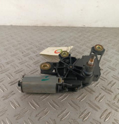 Moteur essuie glace arriere VOLKSWAGEN GOLF 4 Photo n°1
