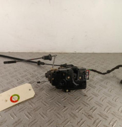 Serrure avant gauche VOLKSWAGEN GOLF 4 Photo n°3