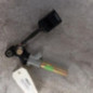 Attache ceinture avant droit PEUGEOT 106