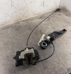 Serrure avant droit RENAULT CLIO 3