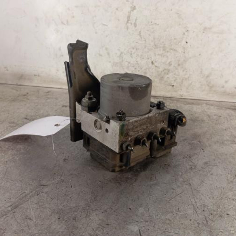 Bloc ABS (freins anti-blocage) NISSAN MICRA 3 Bloc ABS (freins anti-blocage) NISSAN MICRA 3