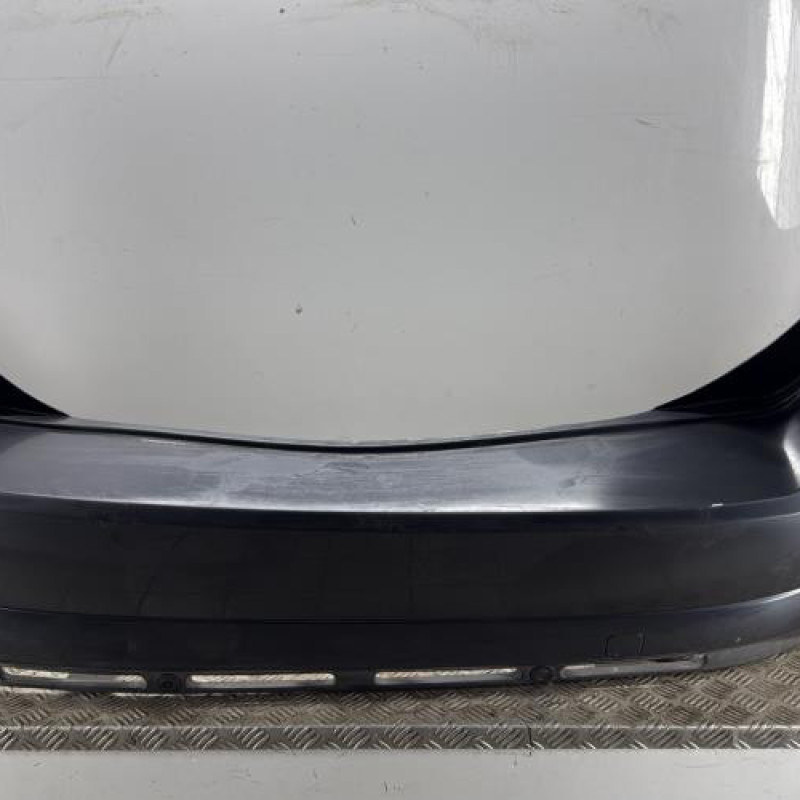 Pare choc arriere FORD MONDEO 3