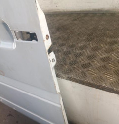 Porte avant gauche MERCEDES SPRINTER 1 Photo n°6