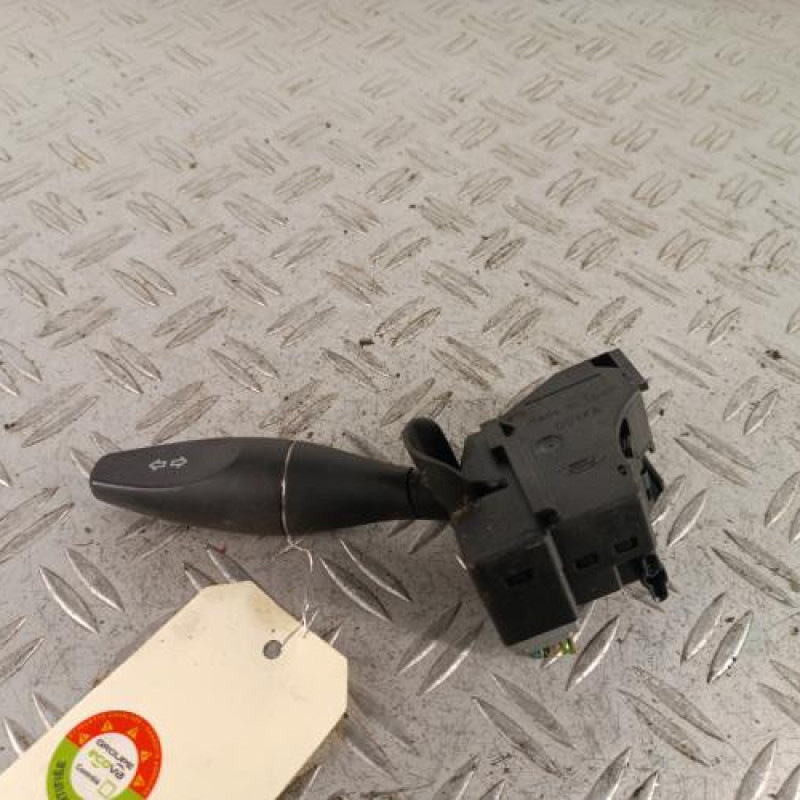 Commodo phare FORD FIESTA 5 Commodo phare FORD FIESTA 5