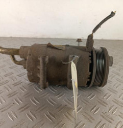 Compresseur clim FORD MONDEO 3 Photo n°1