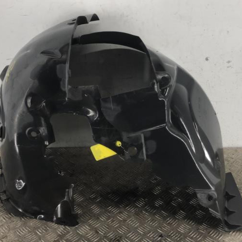 Pare boue avant droit RENAULT MEGANE 2 Pare boue avant droit RENAULT MEGANE 2