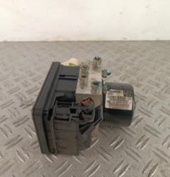Bloc ABS (freins anti-blocage) CHEVROLET ORLANDO Photo n°3